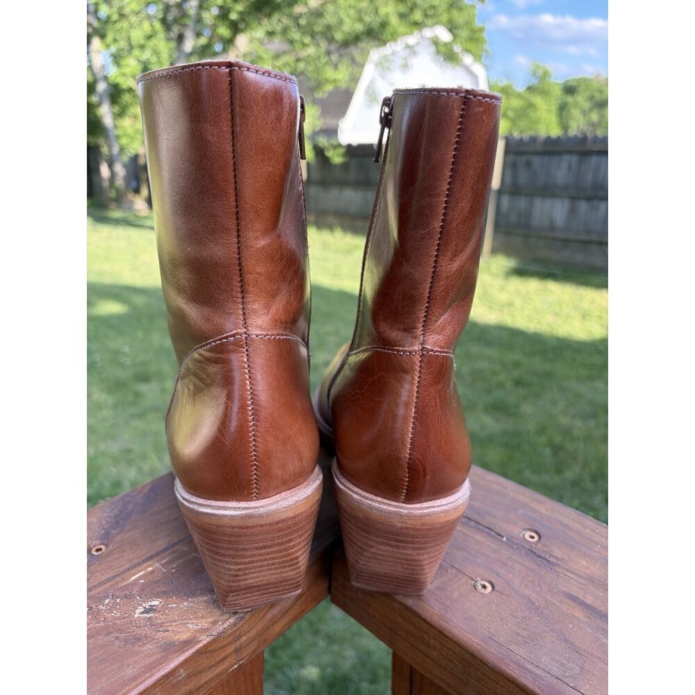 $215 Matisse Ezra Boot Leather Ankle Square Toe Cognac Brown Tan Size 9.5 - Picture 6 of 7